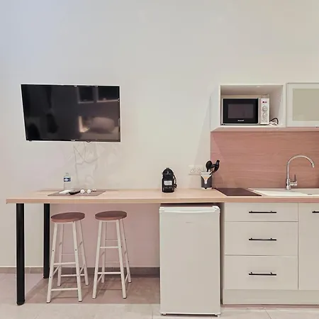 Les Bulles De Mona - Lola - - Clim Apartmán